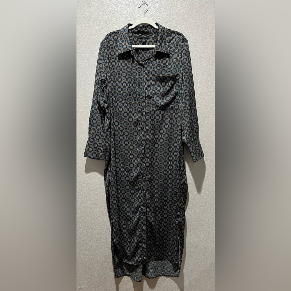 Banana Republic Black and Gray Patterned Maxi Dress